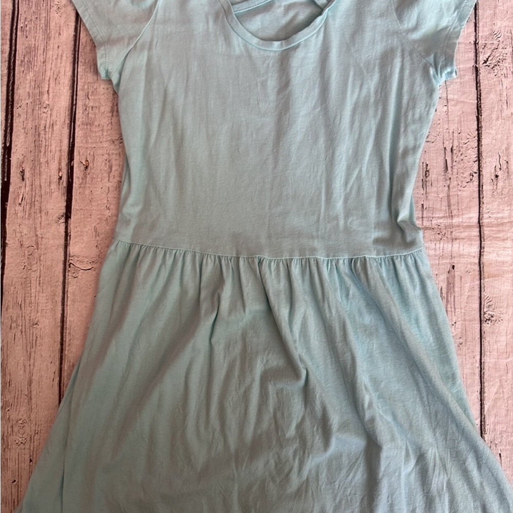 Dress - Picture 4 of 4
